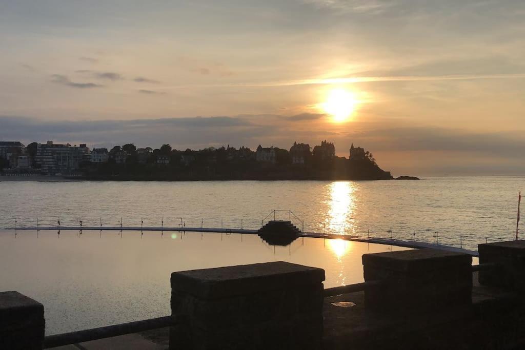 Beach Appart - Studio Dinard Centre A 50M De La Plage エクステリア 写真